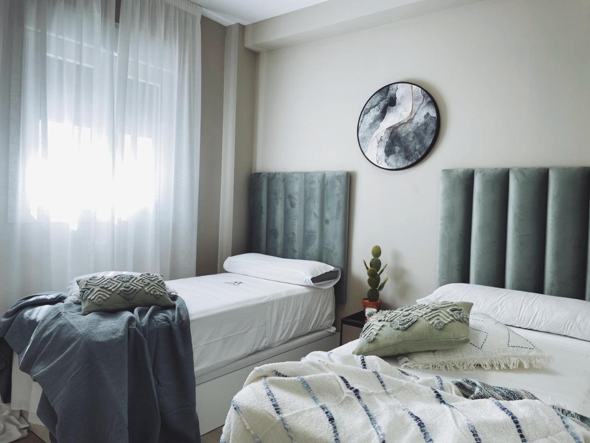 Apartamentos Martalia Namar Centro روندا المظهر الخارجي الصورة
